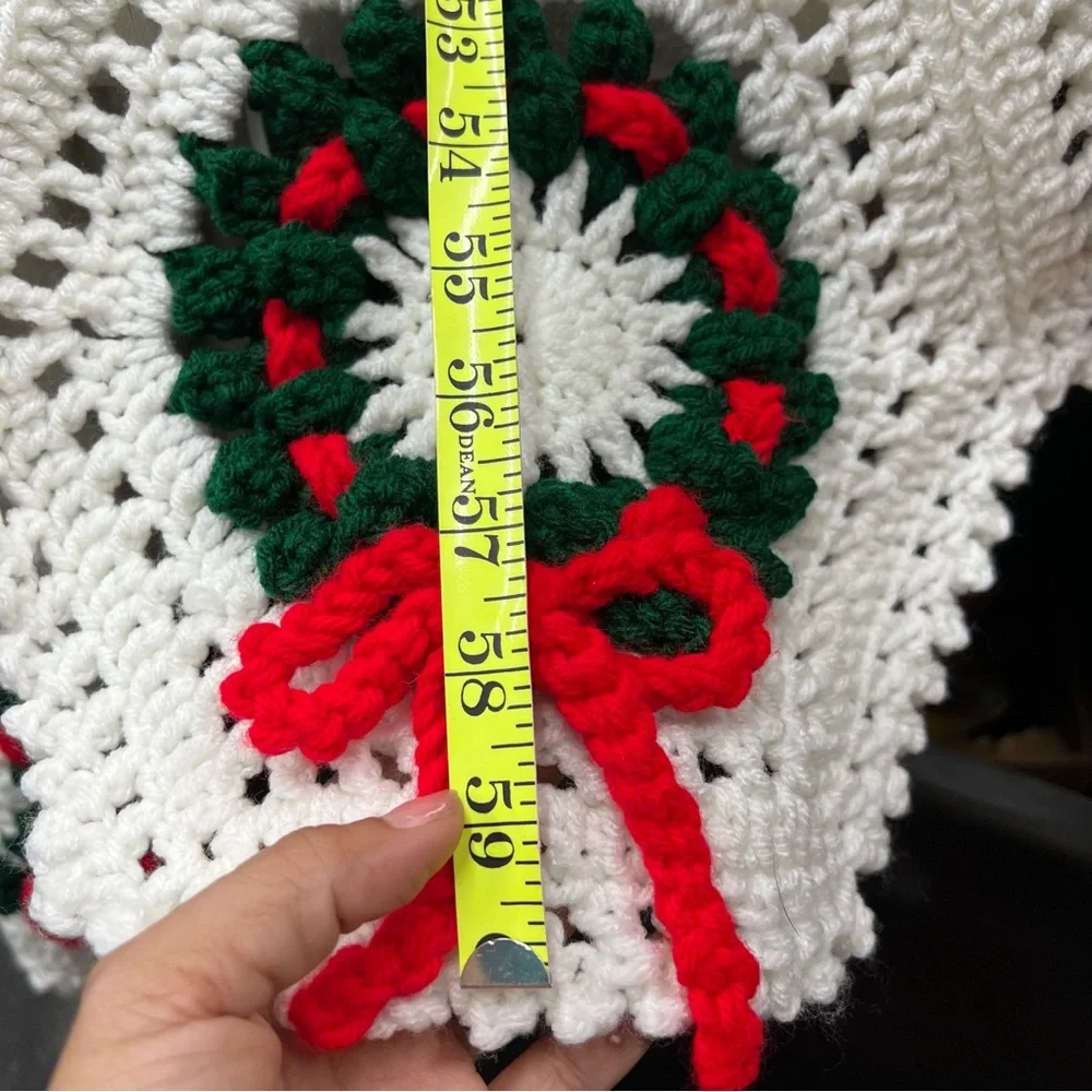 Handmade Festive Christmas Afghan Holiday Wreath Crochet Blanket Red Green White